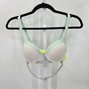 Victoria's Secret White Bikini Bra Underwire Padded Swimwear Swimsuit Size 34A